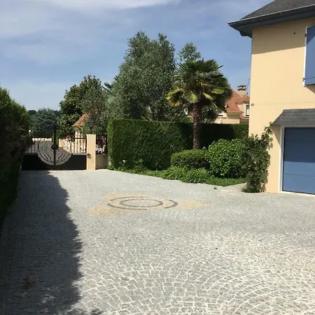 Au Bonheur Villa Idron Exterior photo